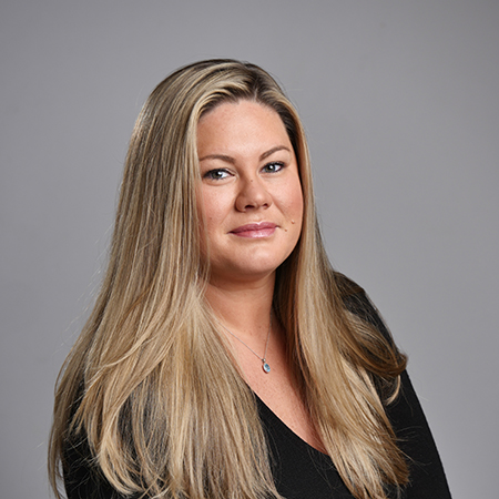 Head shot of Kelly Sferlazza, Assistant Vice President, Proxy Logistics