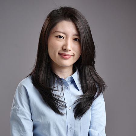 Head shot of Weiwen Gu (顧瑋文), Vice President of Client Solutions